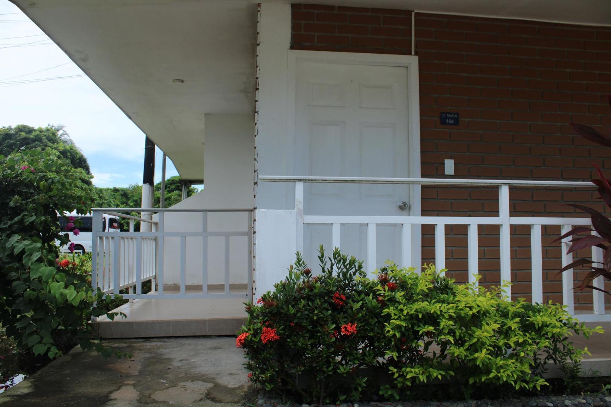 Hotel & Resort Villa Del Sol Тумако Екстер'єр фото