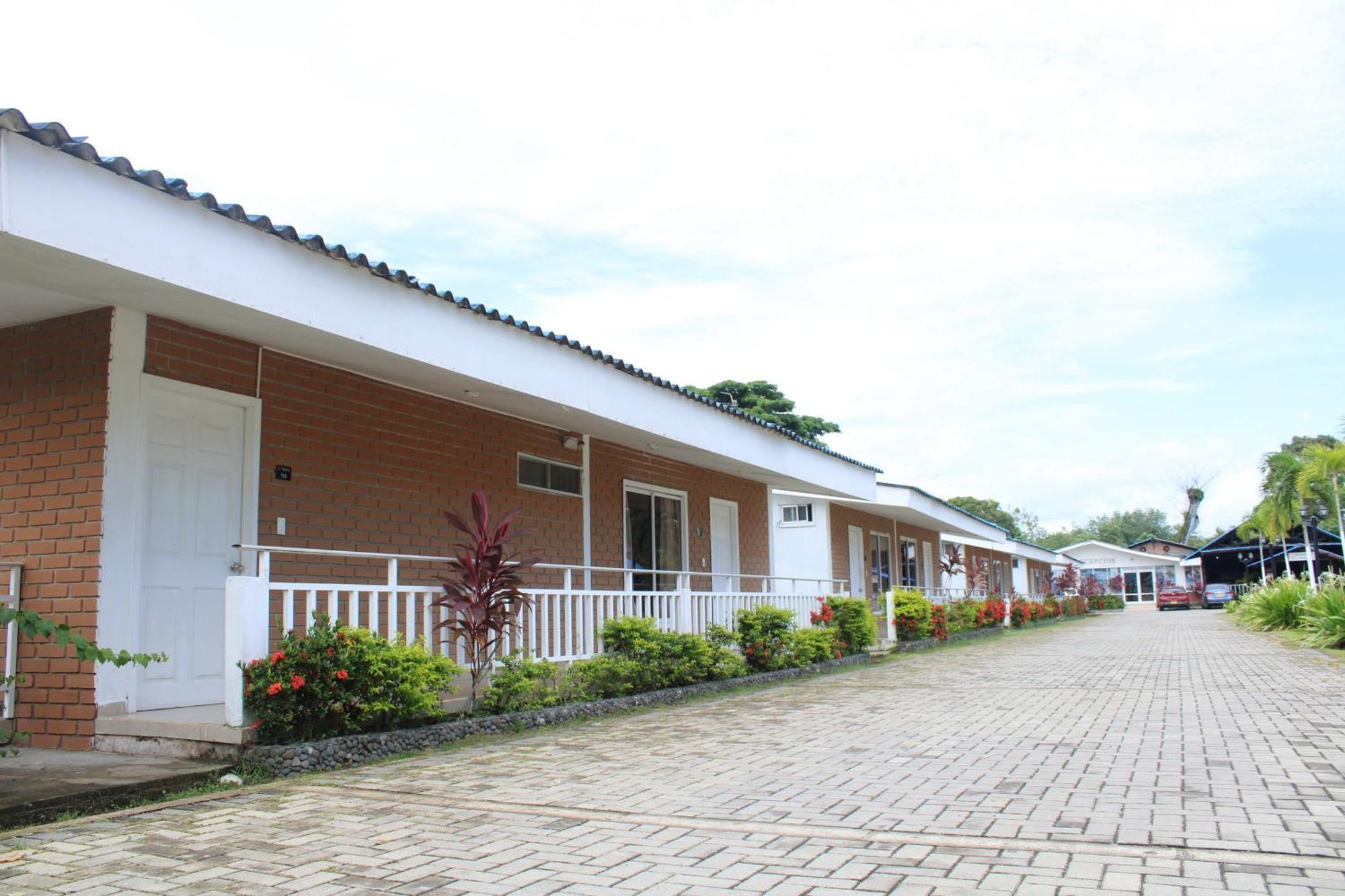 Hotel & Resort Villa Del Sol Тумако Екстер'єр фото